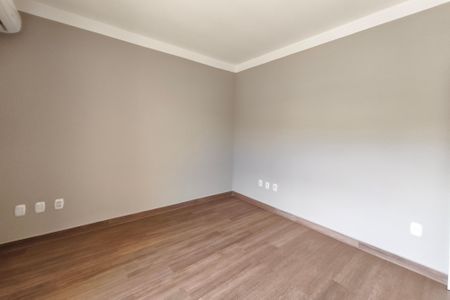 Casa de condomínio para alugar com 600m², 4 quartos e 5 vagas Casa de condomínio para alugar com 600m², 4 quartos e 5 vagasSuíte 2