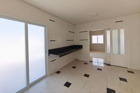Casa de condomínio para alugar com 600m², 4 quartos e 5 vagas Casa de condomínio para alugar com 600m², 4 quartos e 5 vagasCozinha