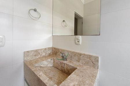 Casa de condomínio para alugar com 600m², 4 quartos e 5 vagas Casa de condomínio para alugar com 600m², 4 quartos e 5 vagasBanheiro Suíte 2