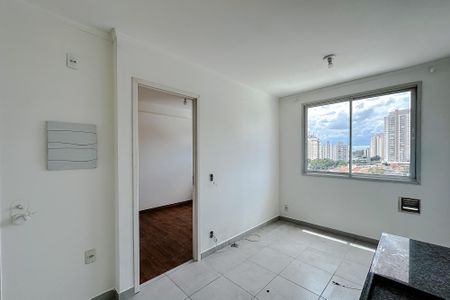 Apartamento à venda com 24m², 1 quarto e sem vagaSala/Cozinha