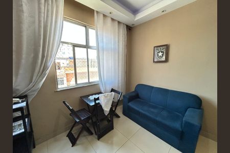 Apartamento à venda com 44m², 1 quarto e sem vagaSala