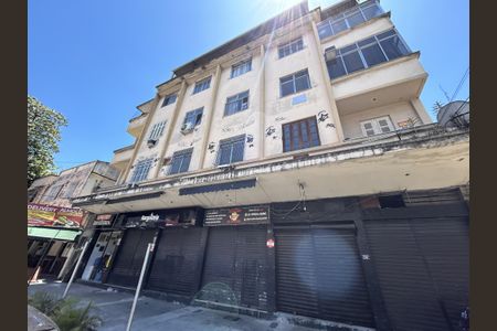 Apartamento à venda com 44m², 1 quarto e sem vagaFachada