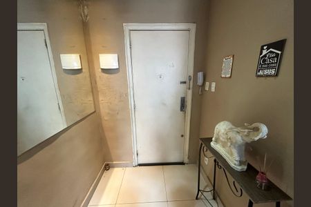 Apartamento à venda com 44m², 1 quarto e sem vagaHall de entrada