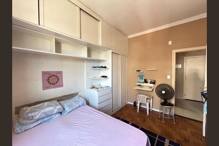 Apartamento à venda com 44m², 1 quarto e sem vagaQuarto
