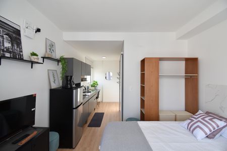 Studio de kitnet/studio para alugar com 1 quarto, 27m² em Centro, Curitiba