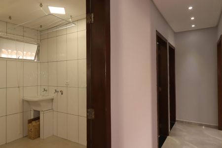 Casa para alugar com 100m², 3 quartos e 1 vagaCorredor