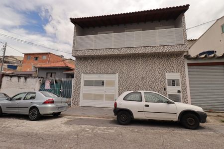 Casa para alugar com 100m², 3 quartos e 1 vagaFachada