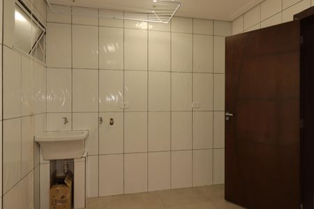 Casa para alugar com 100m², 3 quartos e 1 vagaÁrea de Serviço