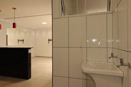 Casa para alugar com 100m², 3 quartos e 1 vagaÁrea de Serviço