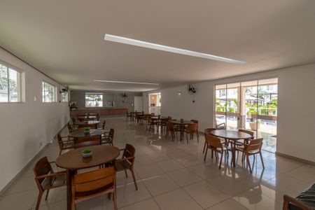 Apartamento para alugar com 57m², 2 quartos e 1 vaga Apartamento para alugar com 57m², 2 quartos e 1 vagaÁrea comum - Salão de festas