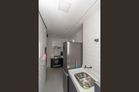 Apartamento para alugar com 57m², 2 quartos e 1 vaga Apartamento para alugar com 57m², 2 quartos e 1 vagaCozinha e Área de Serviço