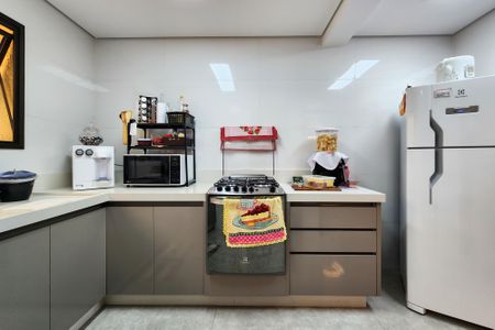 Apartamento à venda com 80m², 2 quartos e 1 vagaCozinha 