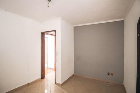 Quarto  de casa para alugar com 2 quartos, 100m² em Parque Residencial Guadalajara, Nova Iguaçu