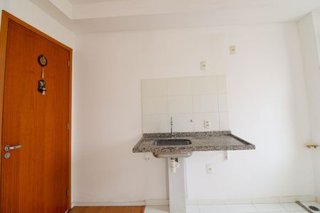 Cozinha de apartamento para alugar com 2 quartos, 44m² em Jardim Boa Vista (zona Oeste), Osasco