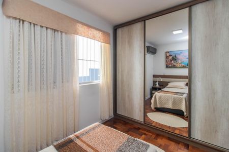 Casa à venda com 234m², 4 quartos e 1 vagaQuarto 3