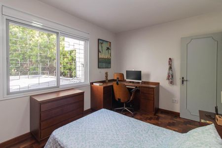 Casa à venda com 234m², 4 quartos e 1 vagaQuarto 1