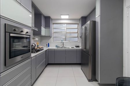 Casa à venda com 234m², 4 quartos e 1 vagaCozinha