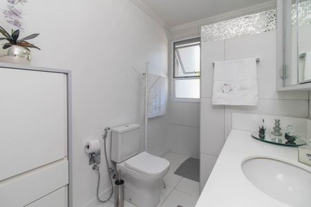 Casa à venda com 234m², 4 quartos e 1 vagaBanheiro da Suíte