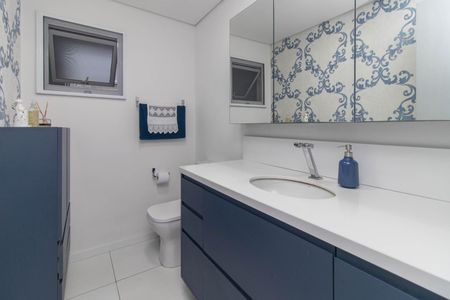 Lavabo de casa à venda com 4 quartos, 234m² em Menino Deus, Porto Alegre