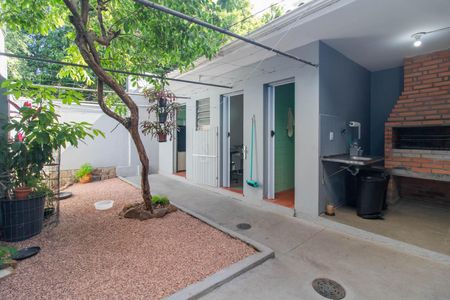 Casa à venda com 234m², 4 quartos e 1 vagaQuintal