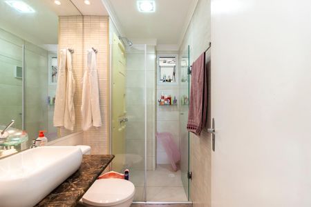 Apartamento à venda com 65m², 2 quartos e 2 vagas Apartamento à venda com 65m², 2 quartos e 2 vagasBanheiro 2