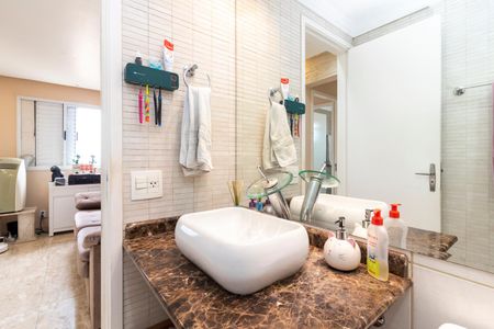 Apartamento à venda com 65m², 2 quartos e 2 vagas Apartamento à venda com 65m², 2 quartos e 2 vagasBanheiro 2