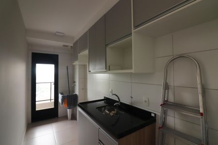Apartamento para alugar com 52m², 2 quartos e 1 vagaCozinha e Área de Serviço