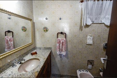 Apartamento à venda com 140m², 3 quartos e 2 vagasBanheiro da Suíte