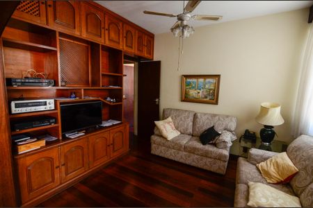 Apartamento à venda com 140m², 3 quartos e 2 vagasSala