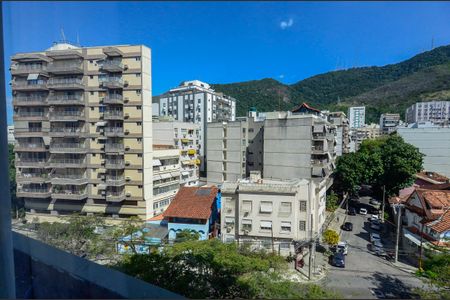 Apartamento à venda com 140m², 3 quartos e 2 vagasSuíte