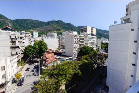 Apartamento à venda com 140m², 3 quartos e 2 vagasSala