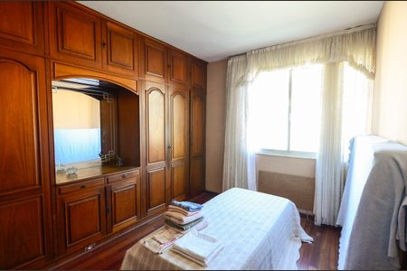 Apartamento à venda com 140m², 3 quartos e 2 vagasSuíte