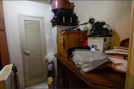 Apartamento à venda com 140m², 3 quartos e 2 vagasQuarto de Serviço