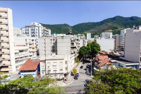 Apartamento à venda com 140m², 3 quartos e 2 vagasSala