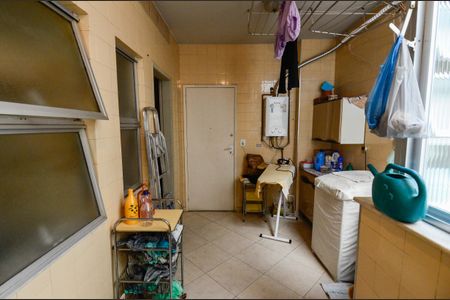 Apartamento à venda com 140m², 3 quartos e 2 vagasÁrea de Serviço