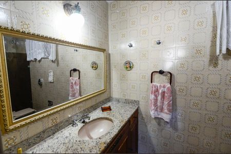 Apartamento à venda com 140m², 3 quartos e 2 vagasBanheiro da Suíte