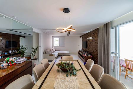 Apartamento à venda com 107m², 2 quartos e 2 vagasSala