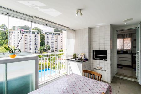 Apartamento à venda com 107m², 2 quartos e 2 vagasVaranda