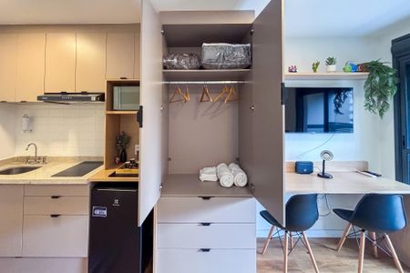 Studio para alugar com 27m², 1 quarto e sem vaga Studio para alugar com 27m², 1 quarto e sem vagaStudio