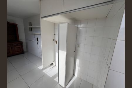 Apartamento à venda com 160m², 4 quartos e 2 vagasCozinha