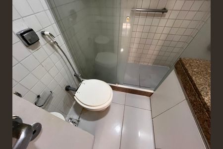 Apartamento à venda com 160m², 4 quartos e 2 vagasBanheiro da Suíte