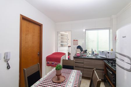 Casa de condomínio à venda com 51m², 2 quartos e sem vaga Casa de condomínio à venda com 51m², 2 quartos e sem vagaSala/Cozinha