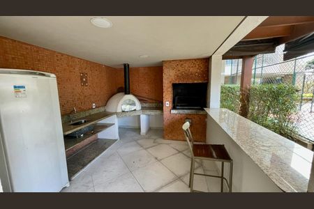 Apartamento à venda com 65m², 2 quartos e 1 vagaÁrea comum - Churrasqueira