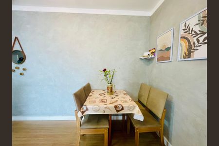 Apartamento à venda com 65m², 2 quartos e 1 vagaSala de Jantar