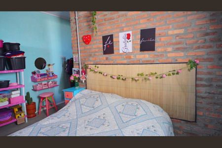 Casa à venda com 100m², 3 quartos e 2 vagasQuarto 2