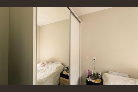 Apartamento à venda com 55m², 2 quartos e 2 vagas Apartamento à venda com 55m², 2 quartos e 2 vagasQuarto Suíte