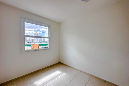 Quarto 1 de apartamento para alugar com 2 quartos, 68m² em Vila Prudente, São Paulo
