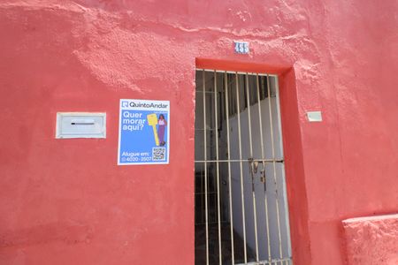 Fachada de casa à venda com 1 quarto, 40m² em Santo Antônio, Osasco