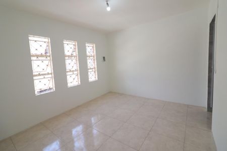 Sala/Quarto de casa à venda com 1 quarto, 40m² em Santo Antônio, Osasco
