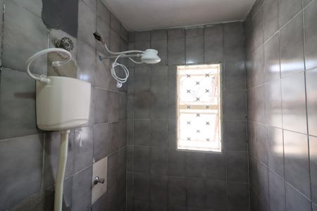 Banheiro Social de casa à venda com 1 quarto, 40m² em Santo Antônio, Osasco